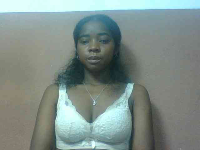Luciah1 webcam