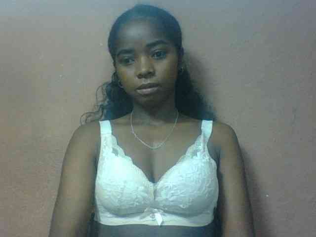 Luciah1 webcam