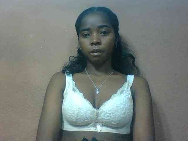 Luciah1 webcam