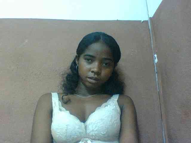 Luciah1 webcam