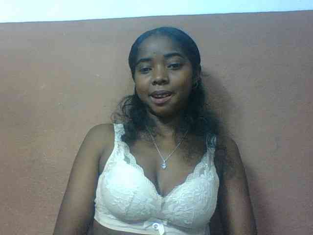 Luciah1 webcam
