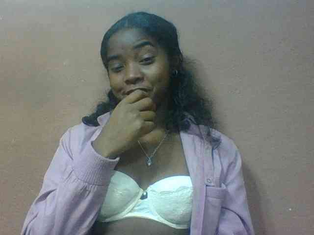 Luciah1 webcam
