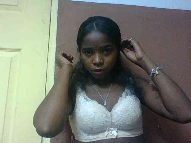 Luciah1 webcam