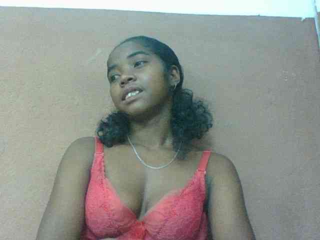 Luciah1 webcam
