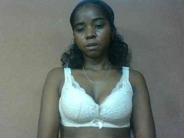 Luciah1 webcam