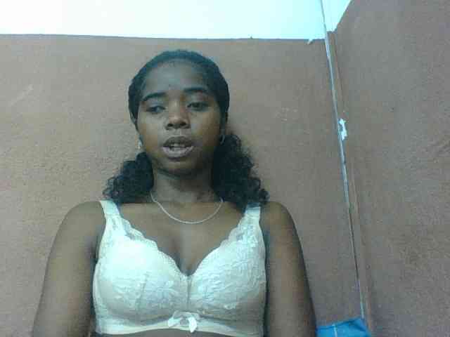 Luciah1 webcam
