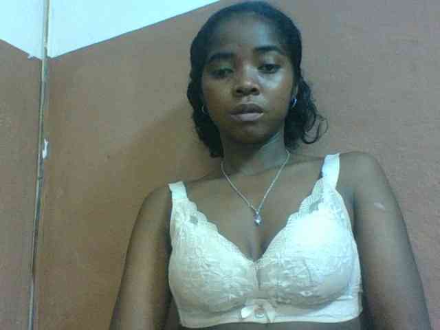 Luciah1 webcam