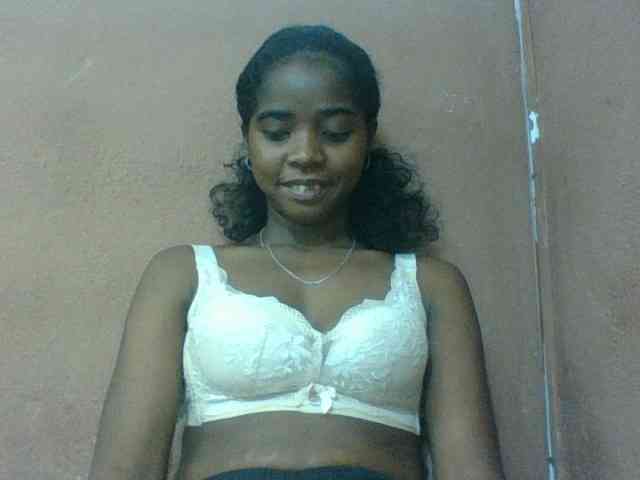 Luciah1 webcam