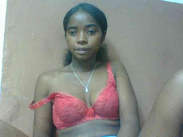 Luciah1 webcam