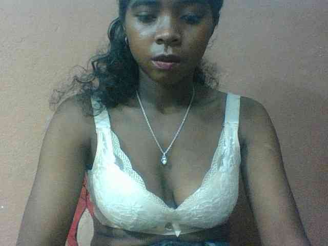 Luciah1 webcam