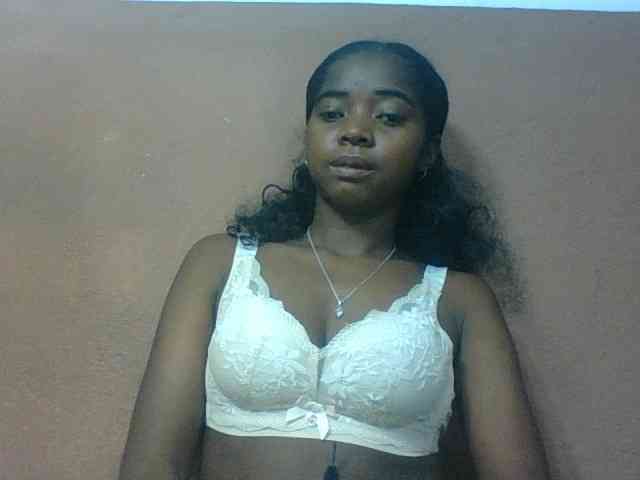 Luciah1 webcam
