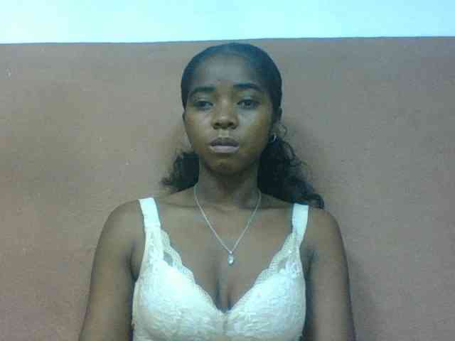 Luciah1 webcam