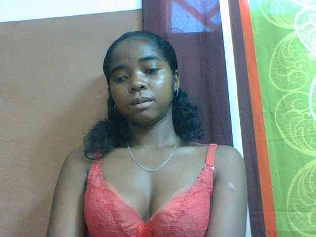 Luciah1 webcam