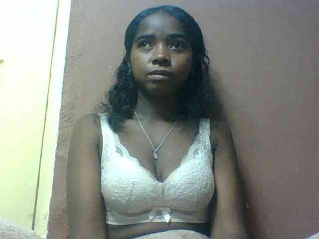 Luciah1 Live Webcam on BongaCams