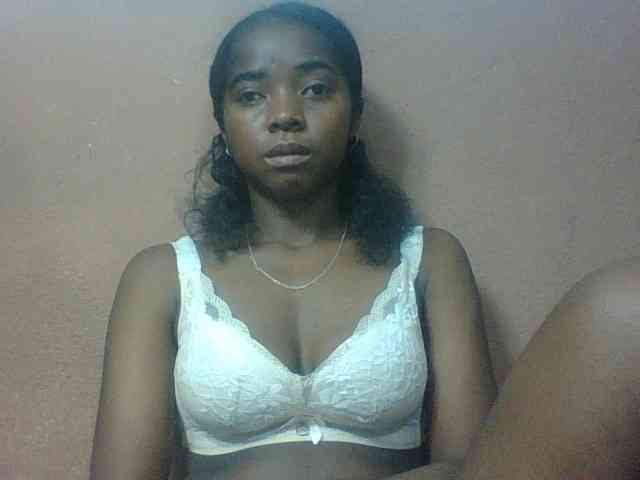 Luciah1 webcam