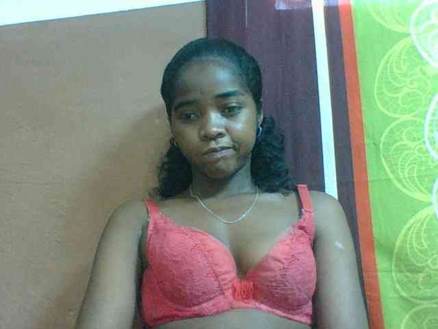 Luciah1 webcam