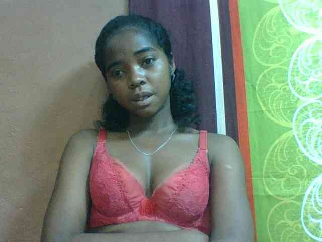 Luciah1 webcam
