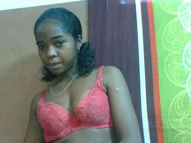 Luciah1 webcam