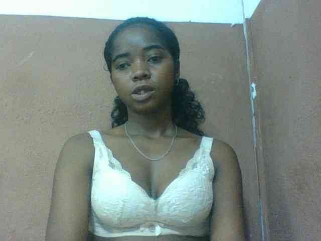 Luciah1 webcam