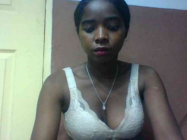 Luciah1 webcam