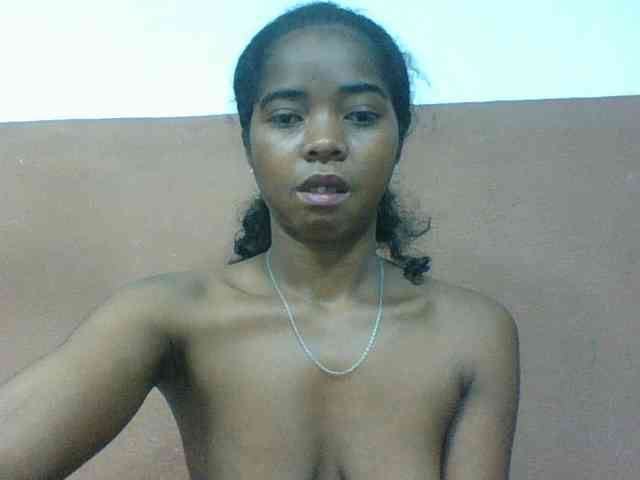 Luciah1 webcam