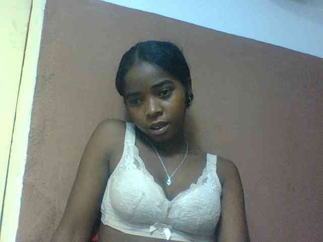 Luciah1 webcam