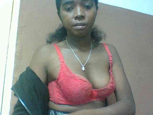 Luciah1 webcam