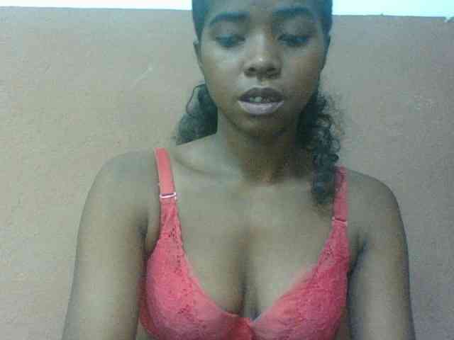 Luciah1 webcam