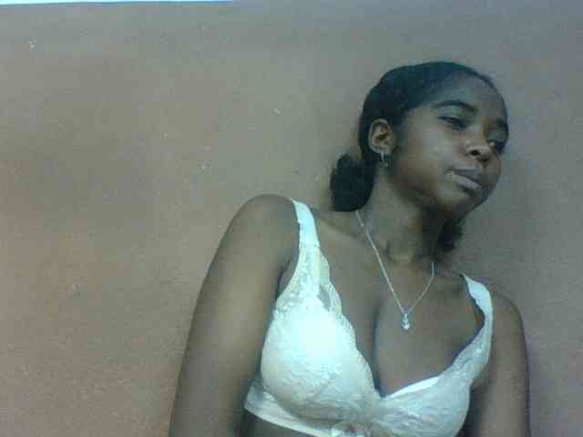Luciah1 webcam