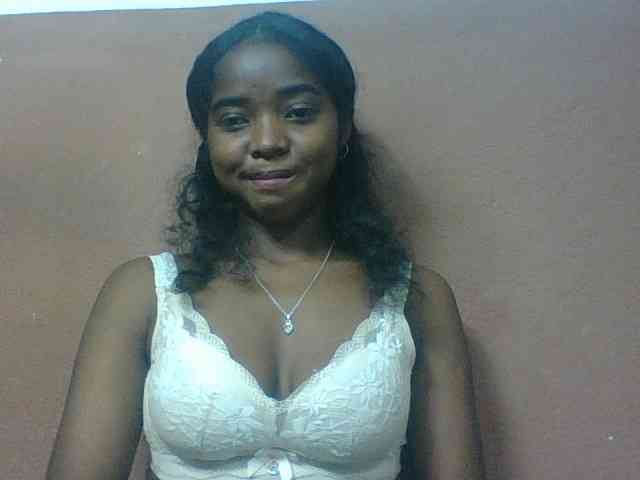 Luciah1 webcam