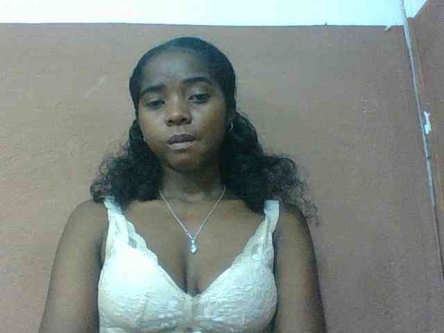 Luciah1 webcam