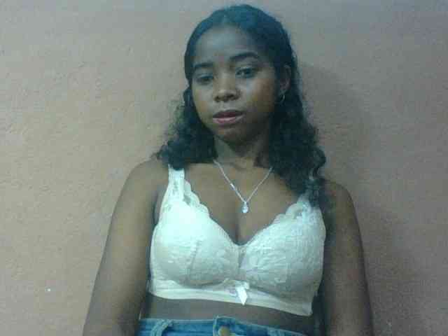 Luciah1 webcam