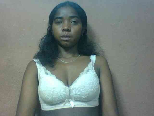 Luciah1 webcam