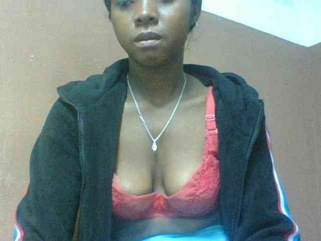 Luciah1 webcam