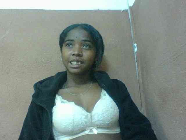 Luciah1 webcam