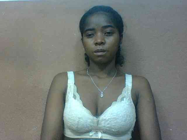 Luciah1 webcam
