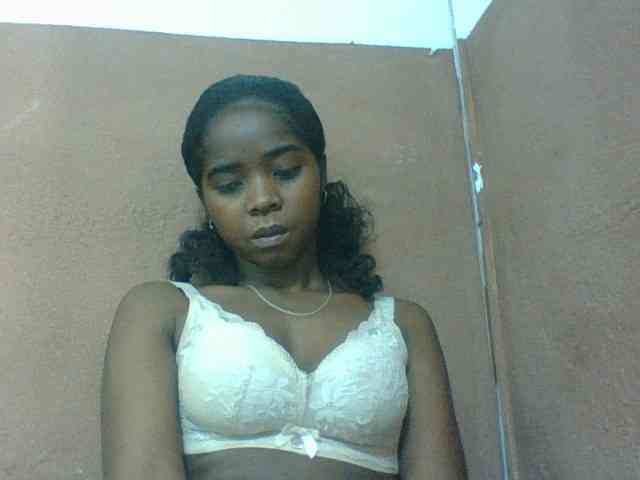 Luciah1 webcam