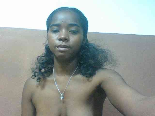 Luciah1 webcam