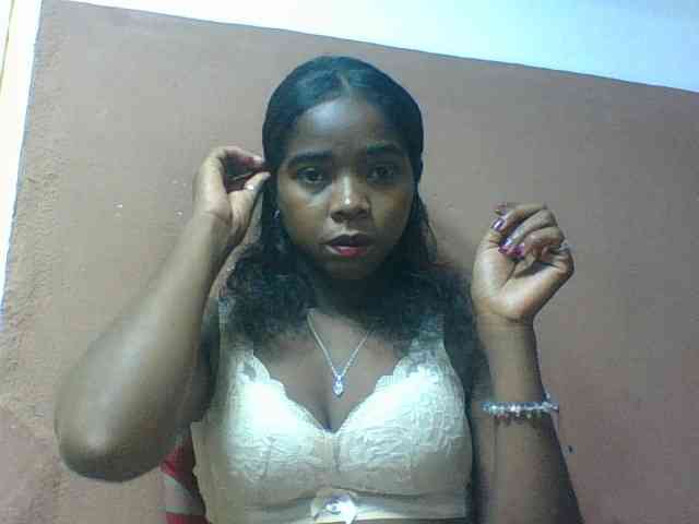 Luciah1 Live Webcam on BongaCams