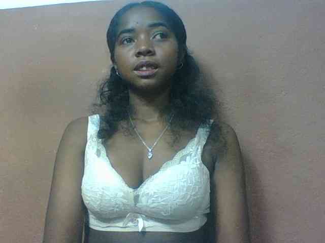 Luciah1 webcam