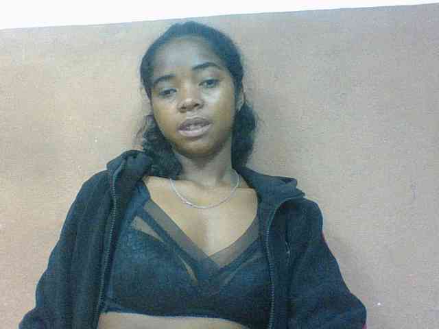 Luciah1 webcam