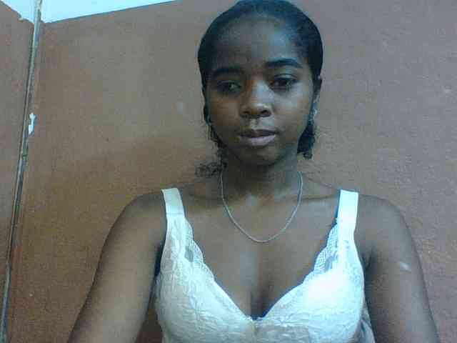 Luciah1 webcam
