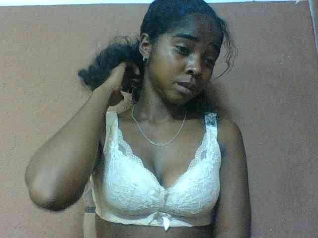 Luciah1 webcam