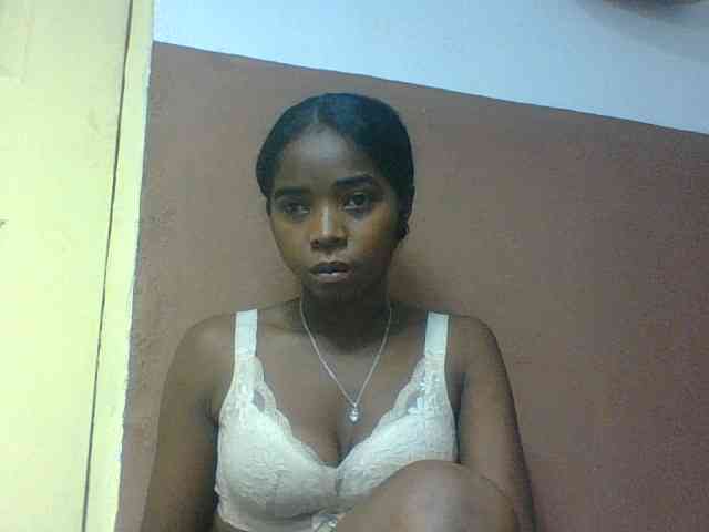 Luciah1 webcam
