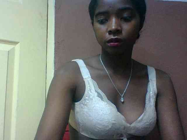 Luciah1 webcam