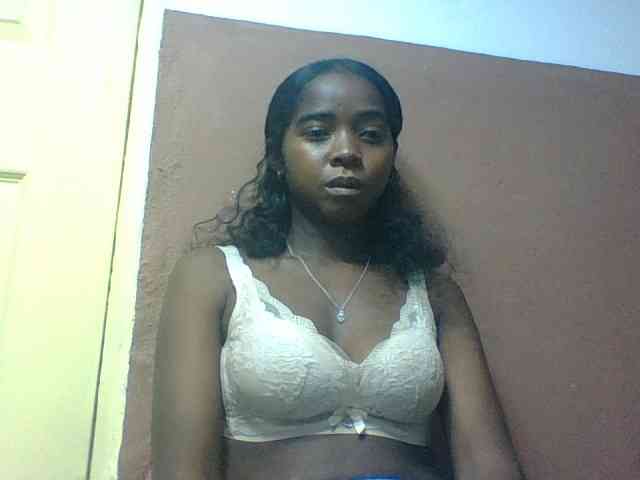 Luciah1 webcam