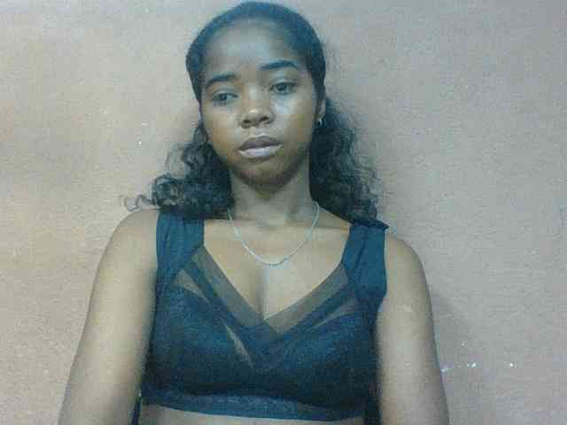 Luciah1 webcam
