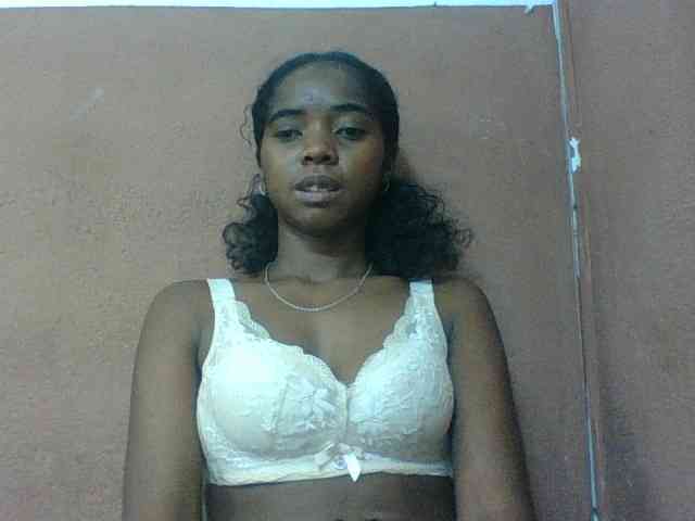 Luciah1 webcam