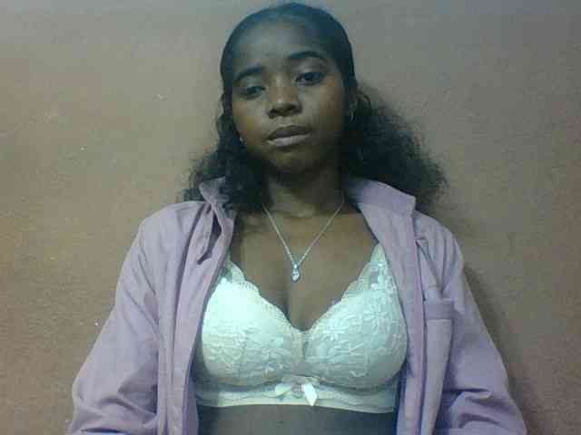 Luciah1 webcam