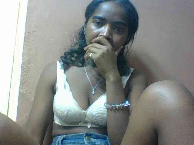 Luciah1 Live Webcam on BongaCams